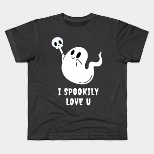 I Spookily Love You – Halloween Playful Ghost Kids T-Shirt